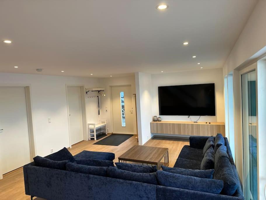 Villa Eksklusiv Rorbu - Havblikk 1 - Batutleie à Bekkjarvik Extérieur photo