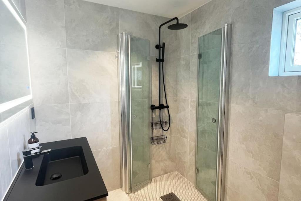 Villa Eksklusiv Rorbu - Havblikk 1 - Batutleie à Bekkjarvik Extérieur photo